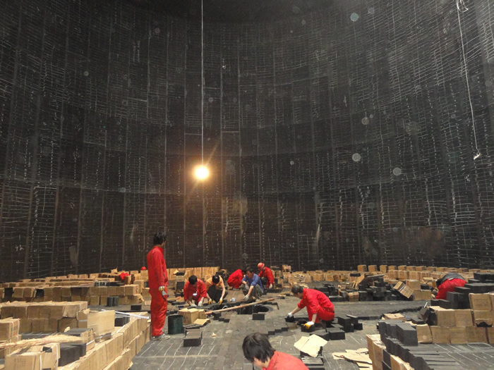 磷酸儲(chǔ)槽內(nèi)襯橡膠、碳磚